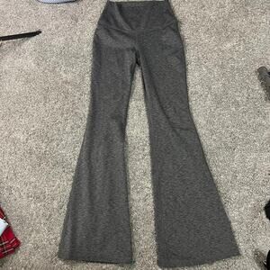 Gilly Hicks Hollister Women's Flare Leg Gray Leggings size Small